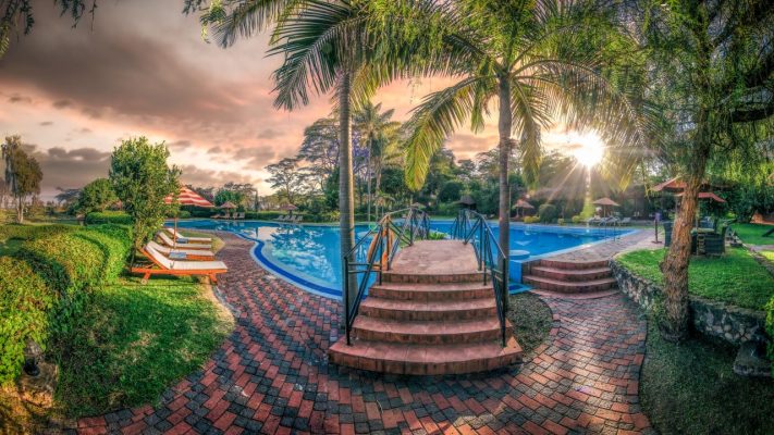 SunrisePoolPanorama_16x9