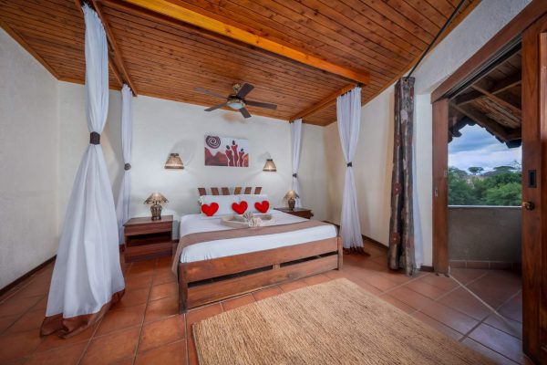 WideBedroomSuite